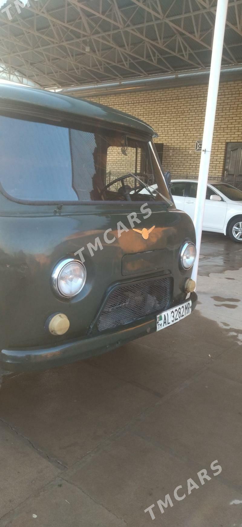 UAZ 452 1984 - 35 000 TMT - Мары - img 9