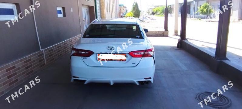 Toyota Camry 2018 - 290 000 TMT - Туркменабат - img 2