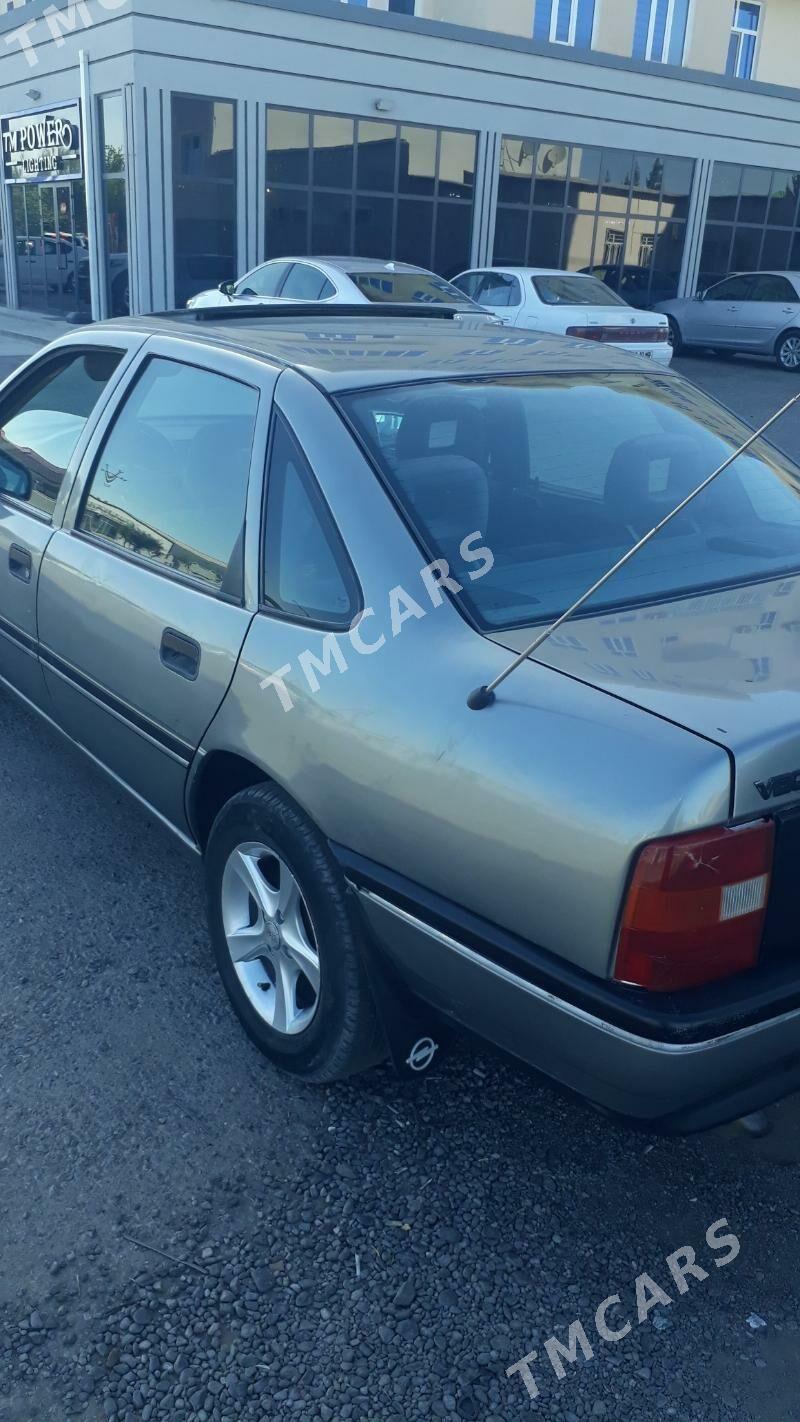Opel Vectra 1990 - 35 000 TMT - Мары - img 3