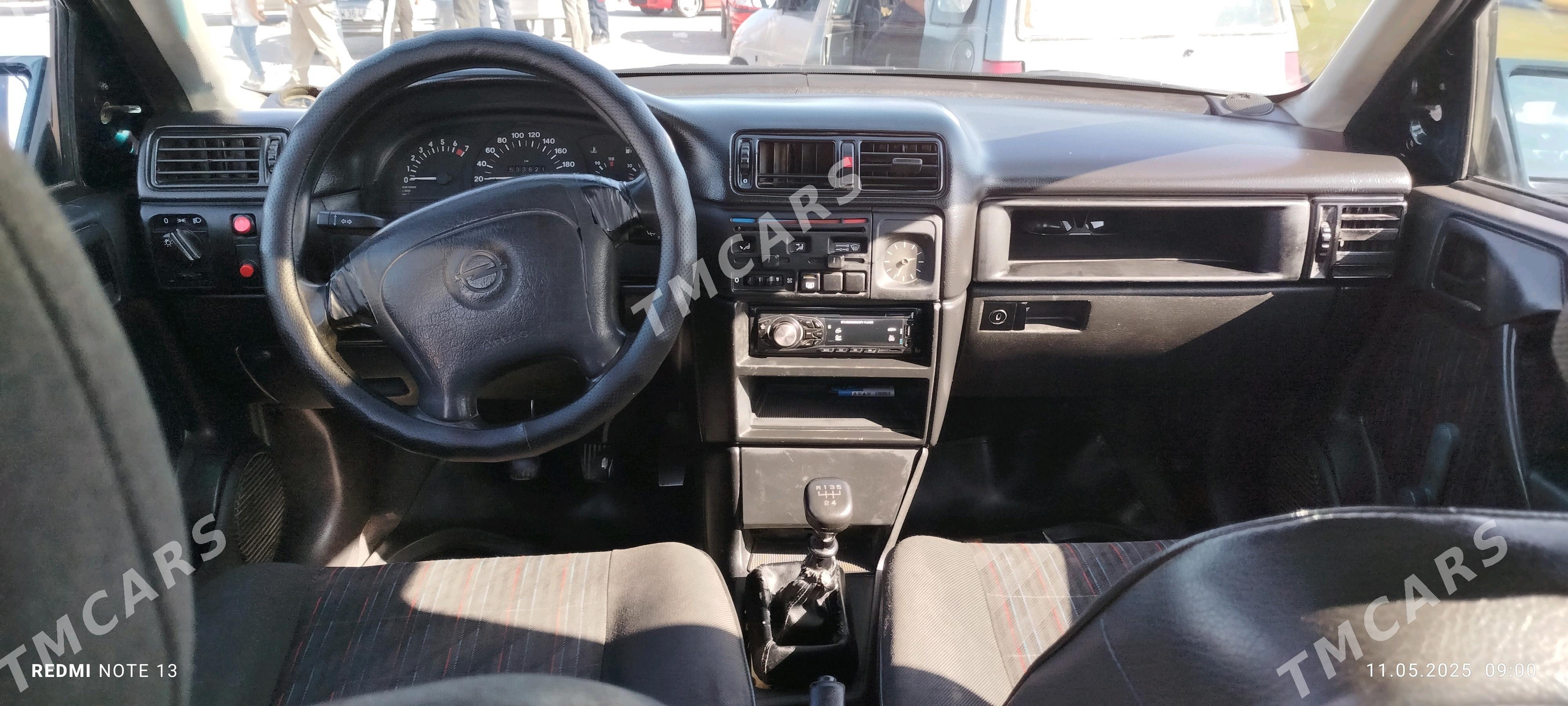 Opel Vectra 1993 - 28 000 TMT - Şabat etr. - img 4