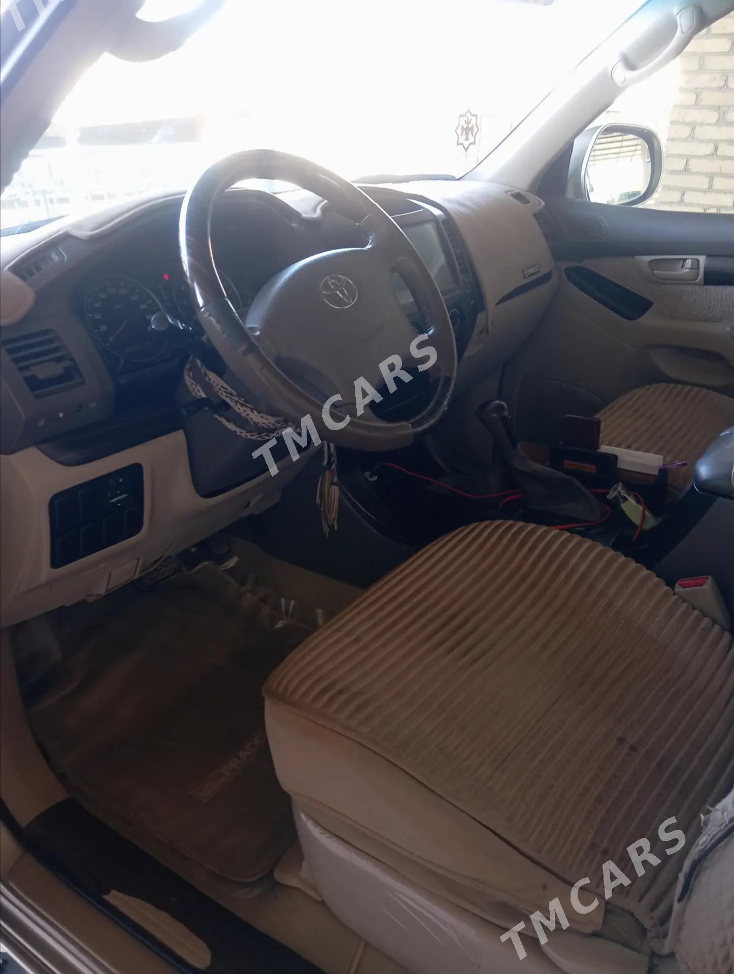 Toyota Land Cruiser Prado 2005 - 300 000 TMT - Халач - img 5