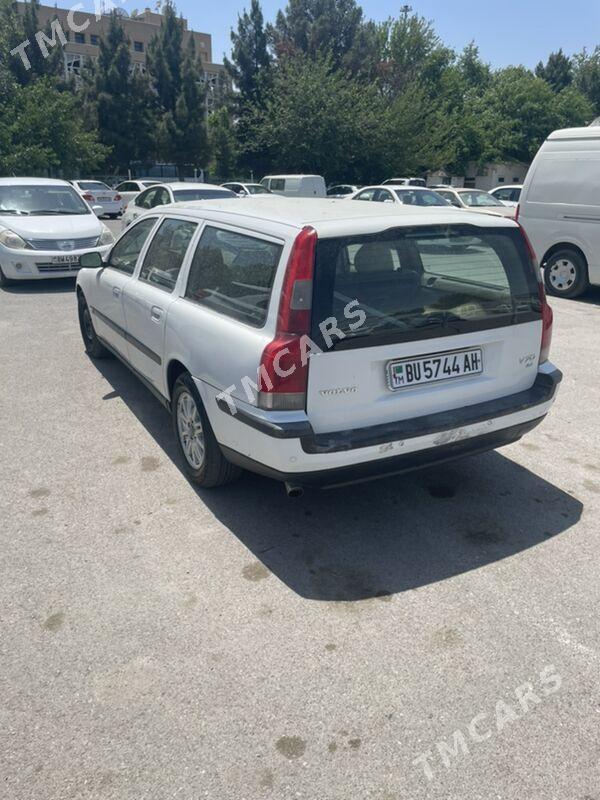 Volvo V70 2003 - 40 000 TMT - Aşgabat - img 2