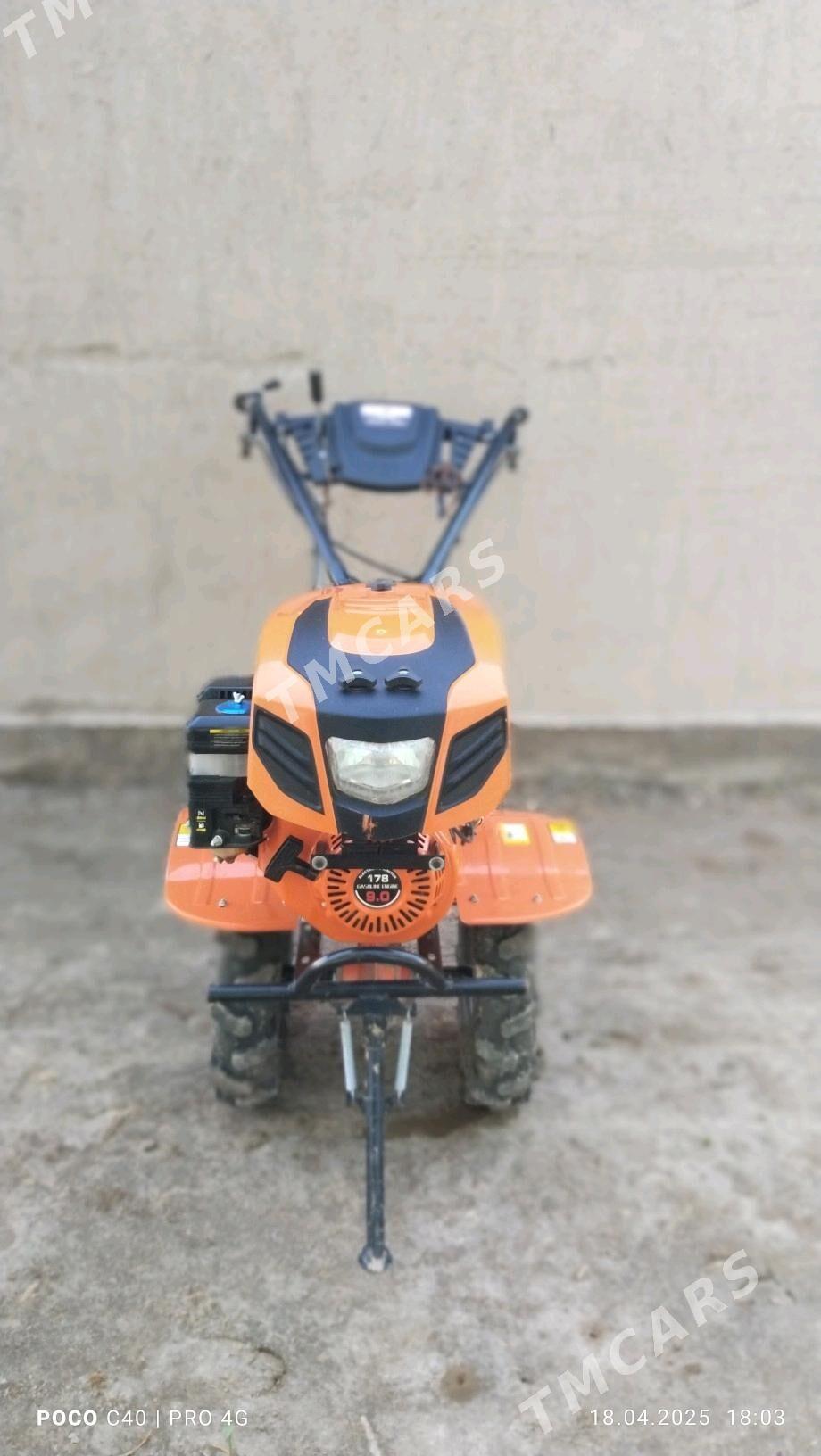 Traktor - Köneürgenç - img 2