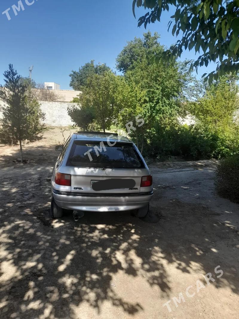 Opel Astra 1994 - 35 000 TMT - Mary - img 3