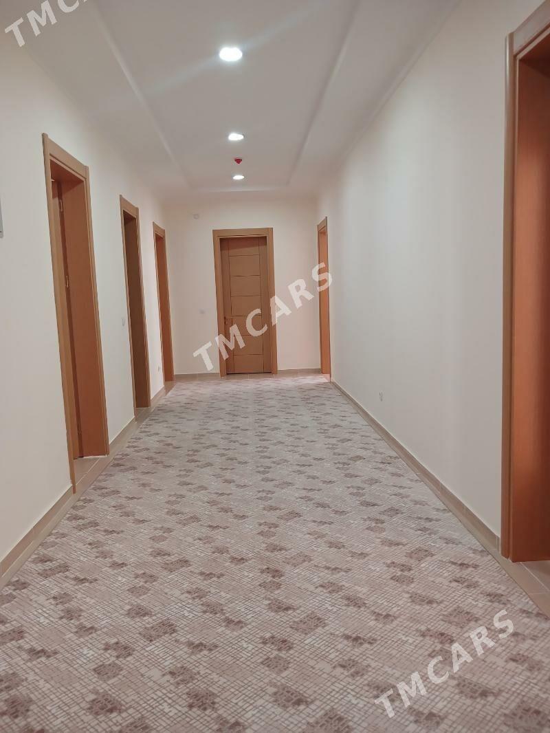 Совхозная 14 этап 4ком 215м² - 14-nji tapgyr (Sowhozny köç) - img 2