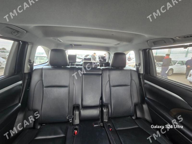 Toyota Highlander 2019 - 450 000 TMT - Мары - img 4