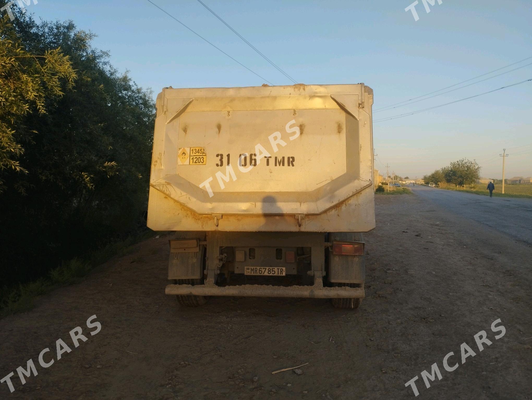 Maz Samosval 2013 - 180 000 TMT - Murgap - img 3