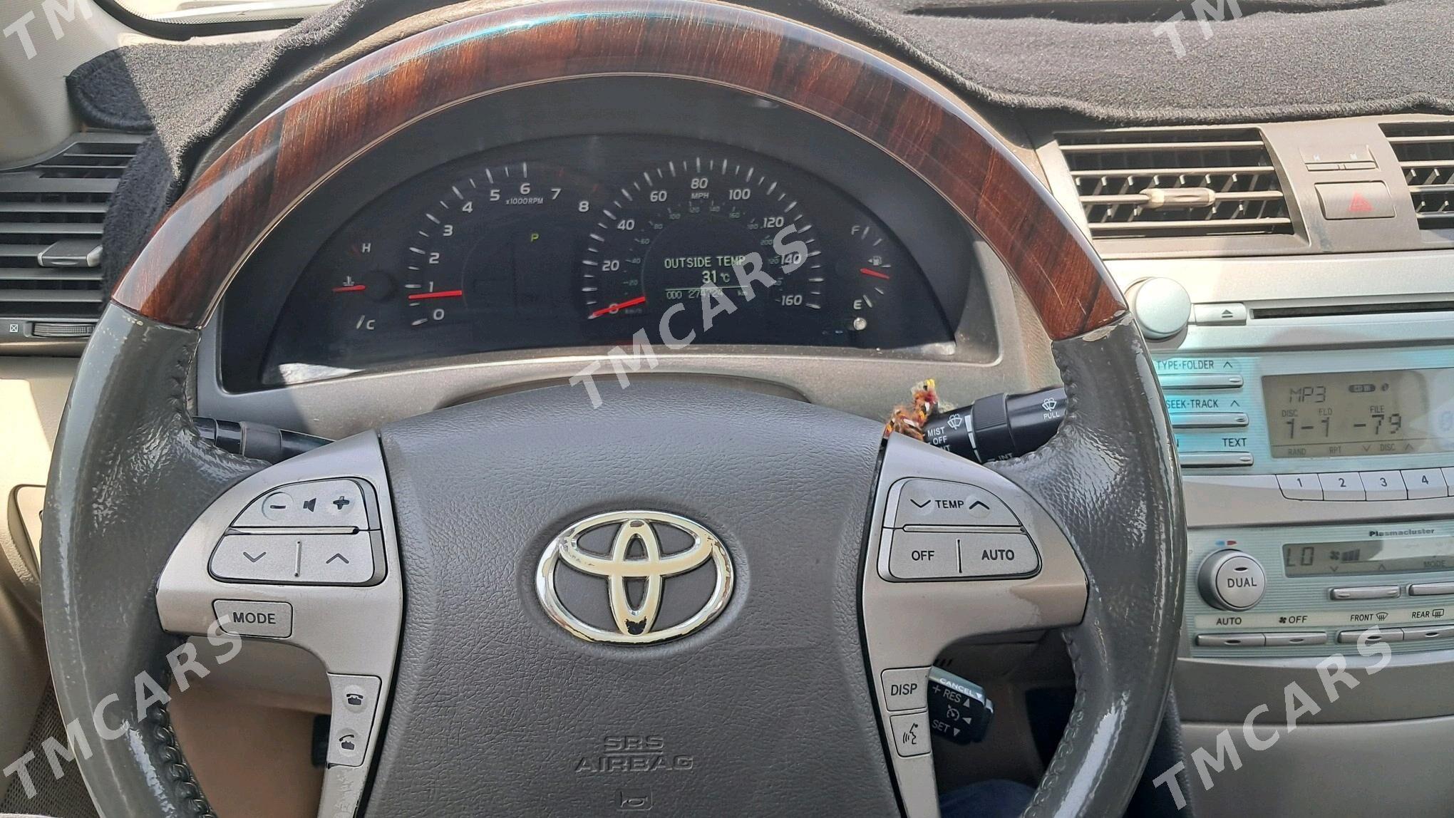 Toyota Camry 2006 - 170 000 TMT - Анев - img 3