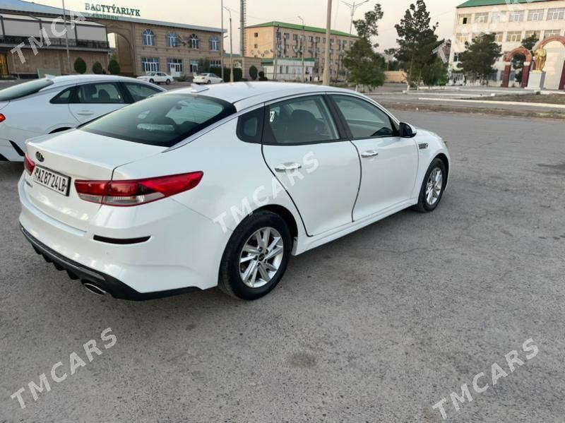 Kia Optima 2019 - 179 000 TMT - Türkmenabat - img 8