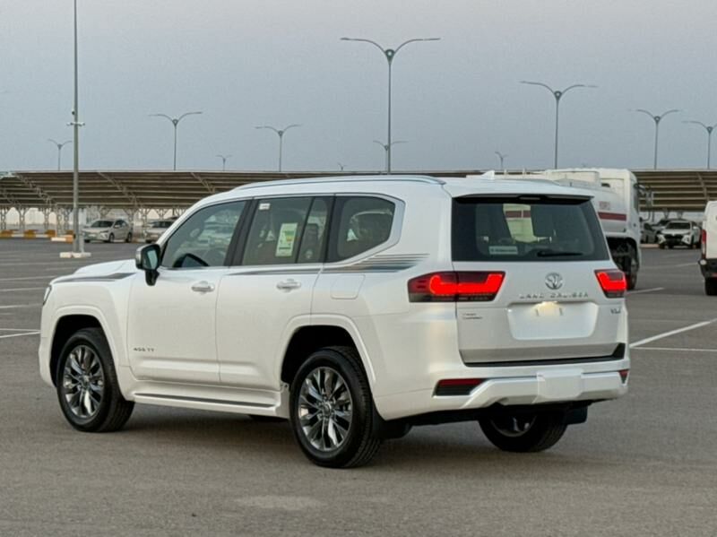 Toyota Land Cruiser 2023 - 1 675 000 TMT - Ашхабад - img 10