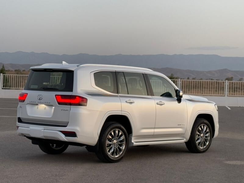 Toyota Land Cruiser 2023 - 1 675 000 TMT - Ашхабад - img 6