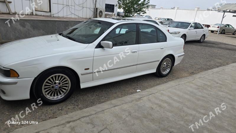 BMW 530 2002 - 112 000 TMT - Mary - img 4