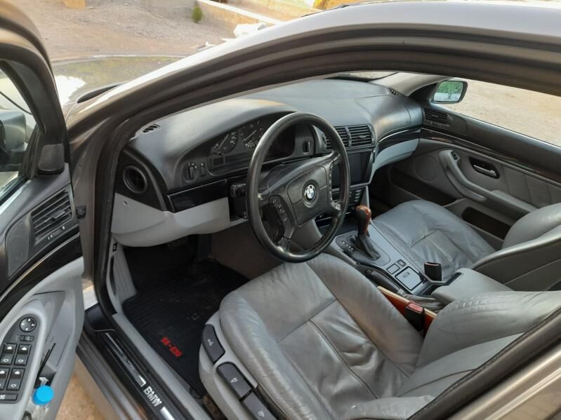 BMW E39 2002 - 130 000 TMT - Мургап - img 2