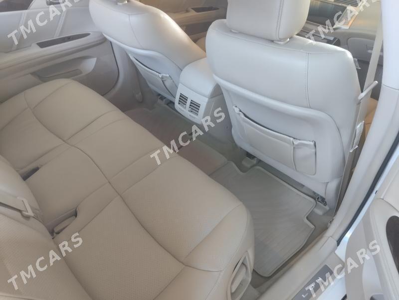 Toyota Avalon 2010 - 230 000 TMT - Байрамали - img 2