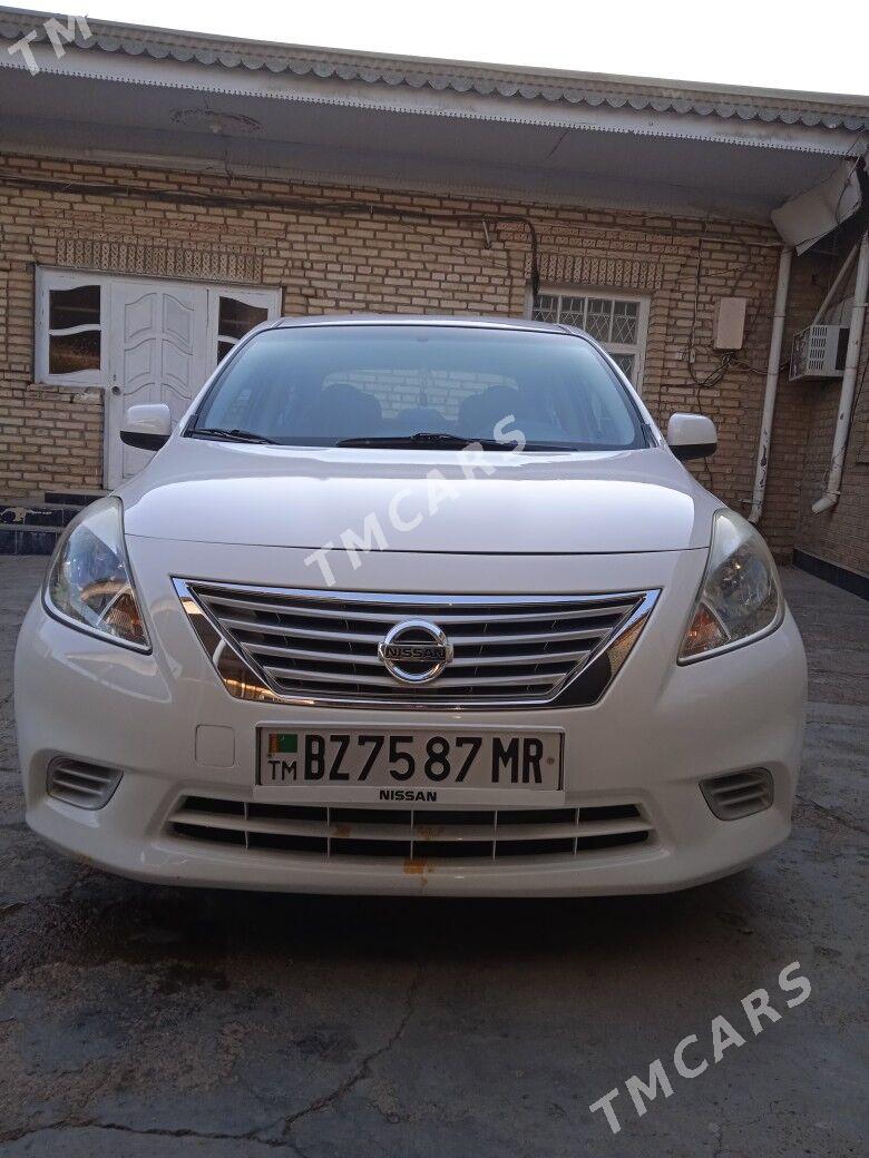 Nissan Versa 2012 - 100 000 TMT - Baýramaly - img 3