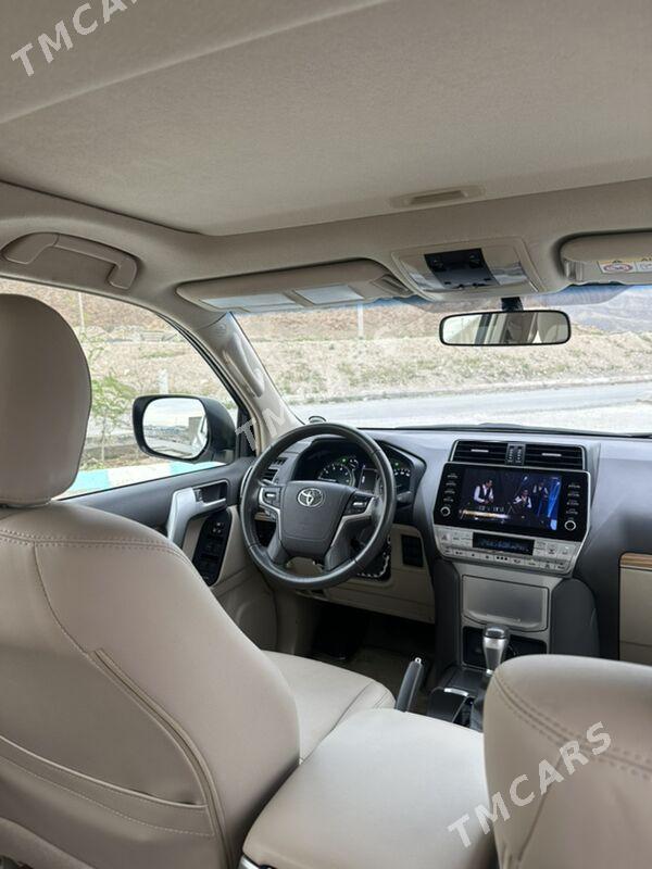 Toyota Land Cruiser Prado 2021 - 940 000 TMT - Balkanabat - img 2