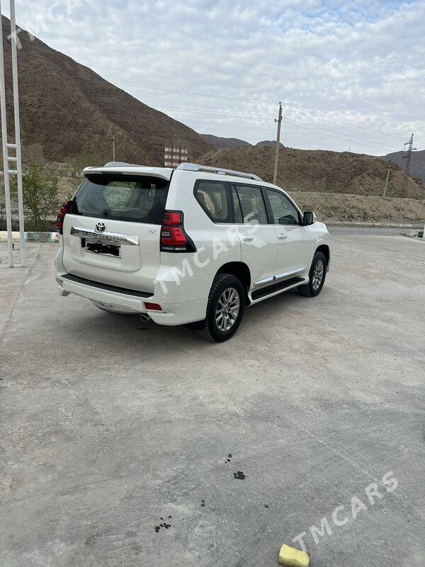Toyota Land Cruiser Prado 2021 - 940 000 TMT - Balkanabat - img 5