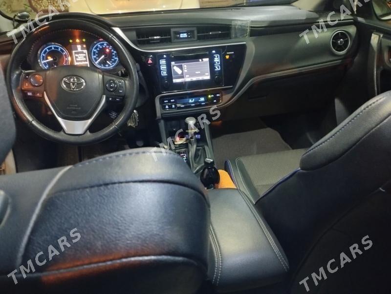 Toyota Corolla 2017 - 210 000 TMT - Байрамали - img 4