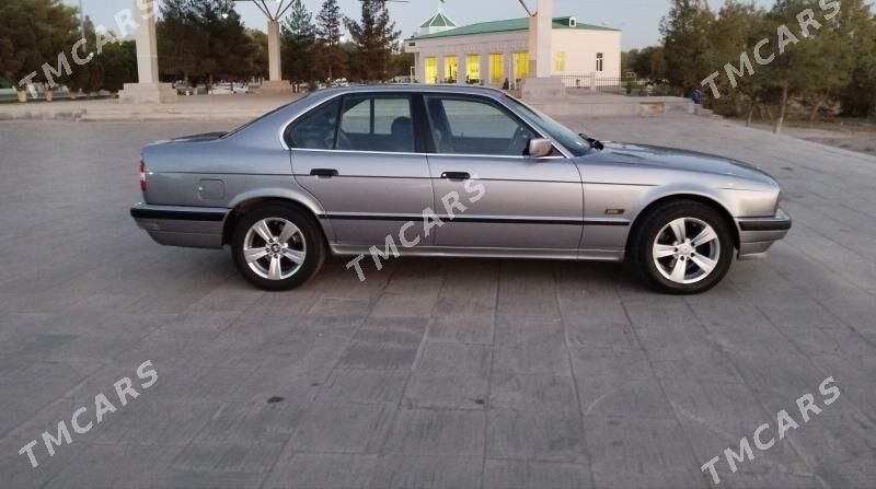 BMW 5 Series 1991 - 65 000 TMT - Мары - img 3