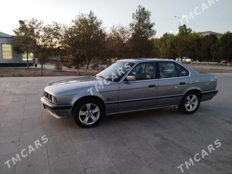 BMW 5 Series 1991 - 65 000 TMT - Мары - img 5