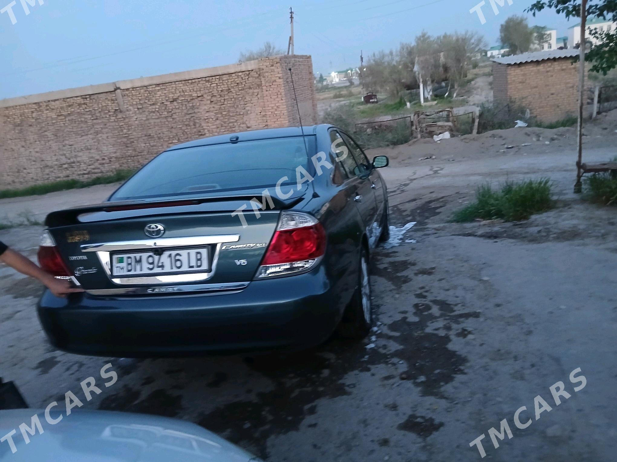 Toyota Camry 2003 - 175 000 TMT - Халач - img 2