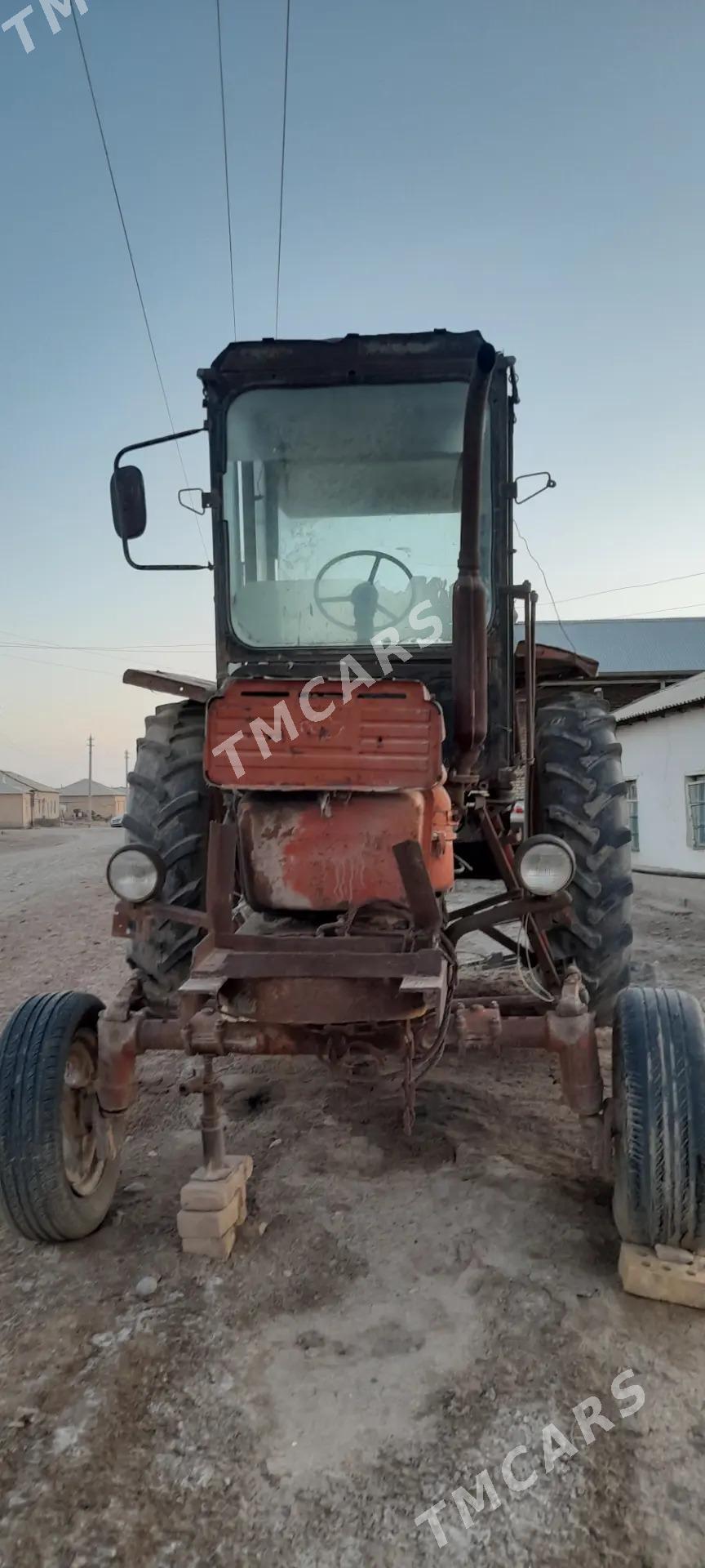 MTZ T-28 1988 - 29 900 TMT - Серахс - img 3