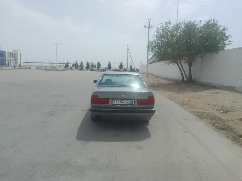 BMW 525 1992 - 70 000 TMT - Balkanabat - img 4