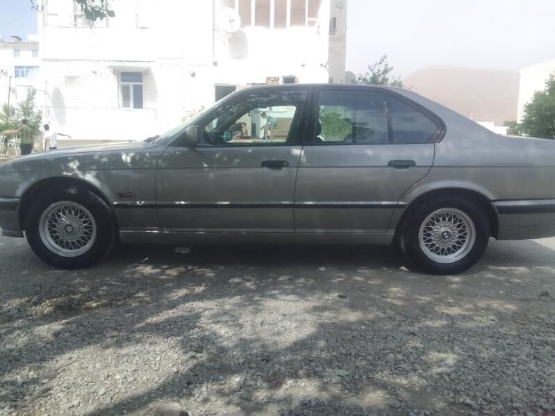 BMW 525 1992 - 70 000 TMT - Balkanabat - img 5