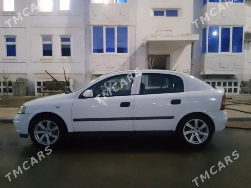 Opel Astra 2004 - 90 000 TMT - Büzmeýin - img 3