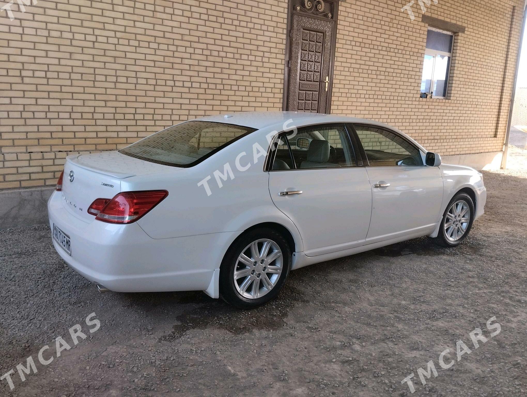 Toyota Avalon 2010 - 230 000 TMT - Байрамали - img 4