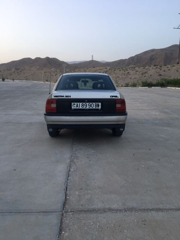 Opel Vectra 1989 - 43 000 TMT - Balkanabat - img 10