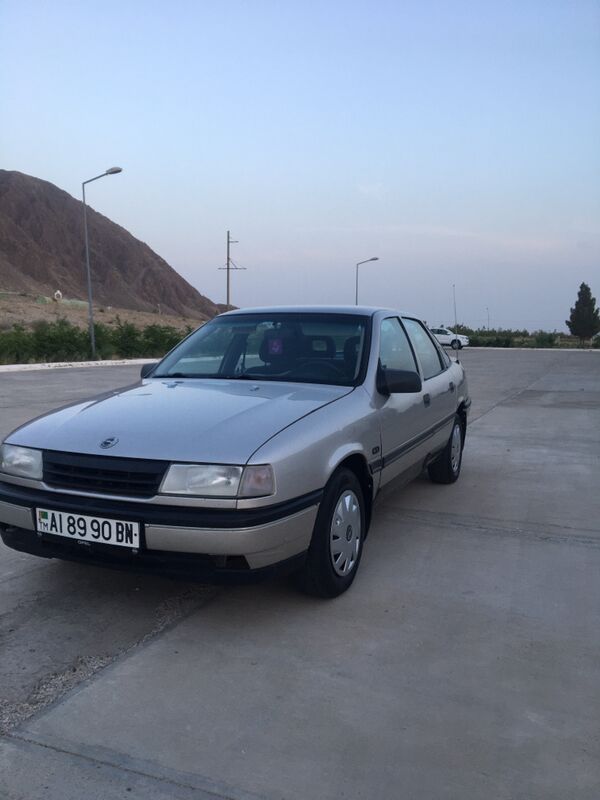 Opel Vectra 1989 - 43 000 TMT - Balkanabat - img 7