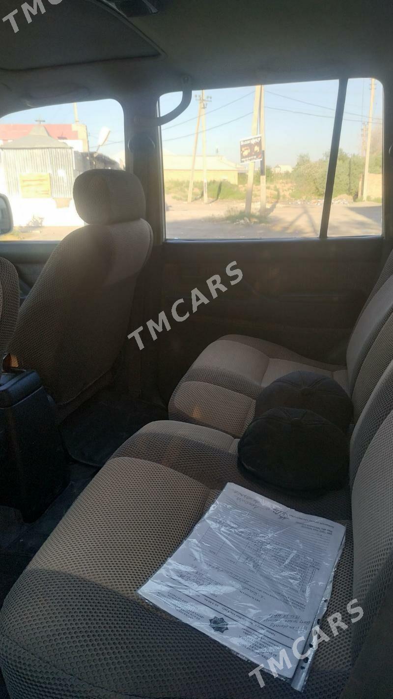 Toyota Land Cruiser 1997 - 140 000 TMT - Мары - img 5