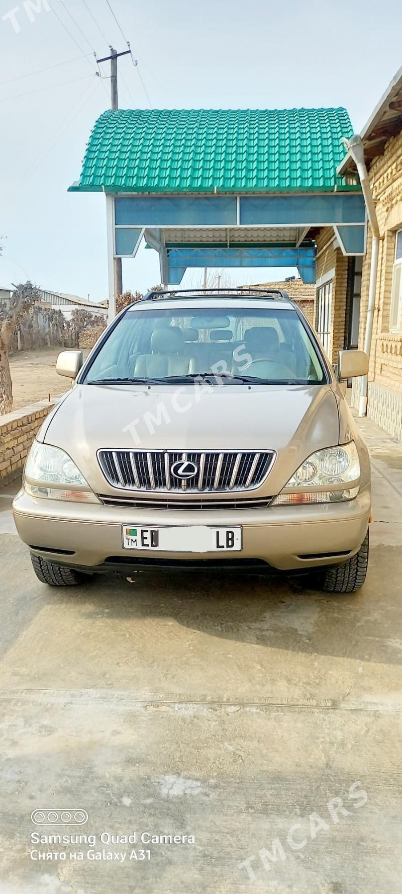 Lexus RX 300 2001 - 190 000 TMT - Halaç - img 2