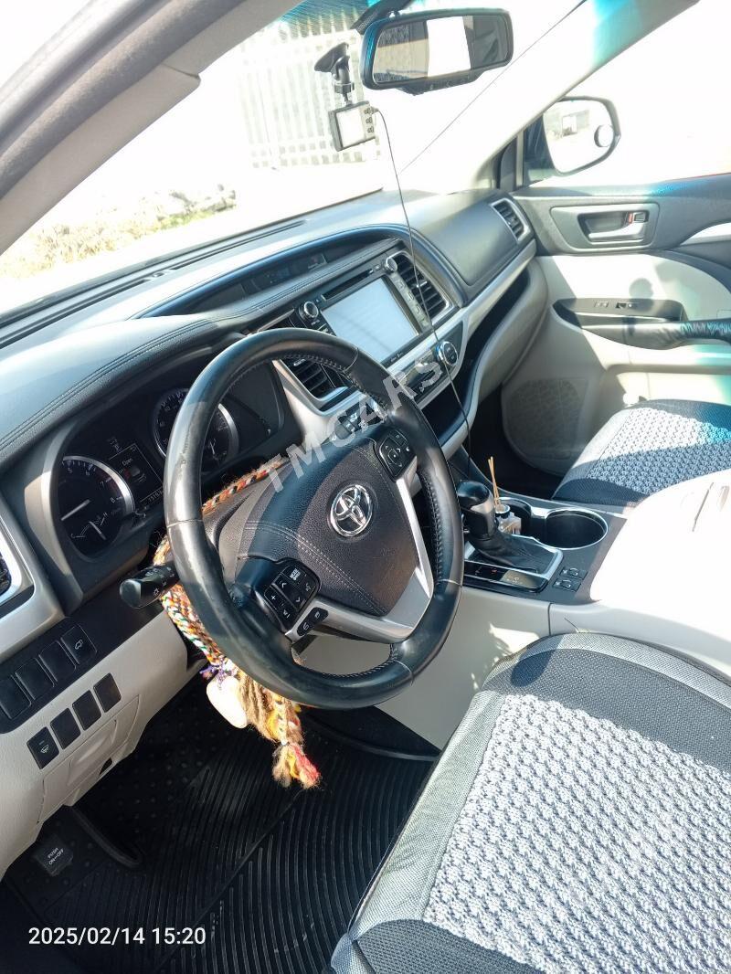 Toyota Highlander 2016 - 335 000 TMT - Aşgabat - img 7