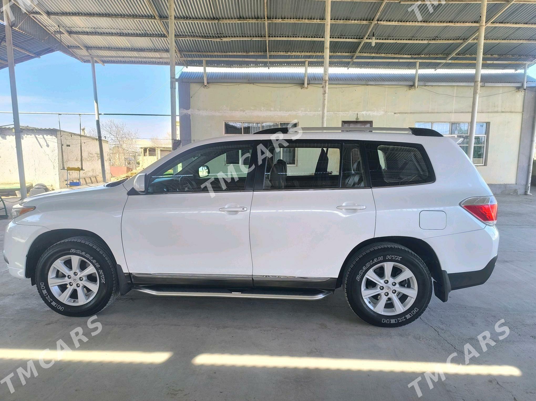 Toyota Highlander 2013 - 350 000 TMT - Gökdepe - img 2