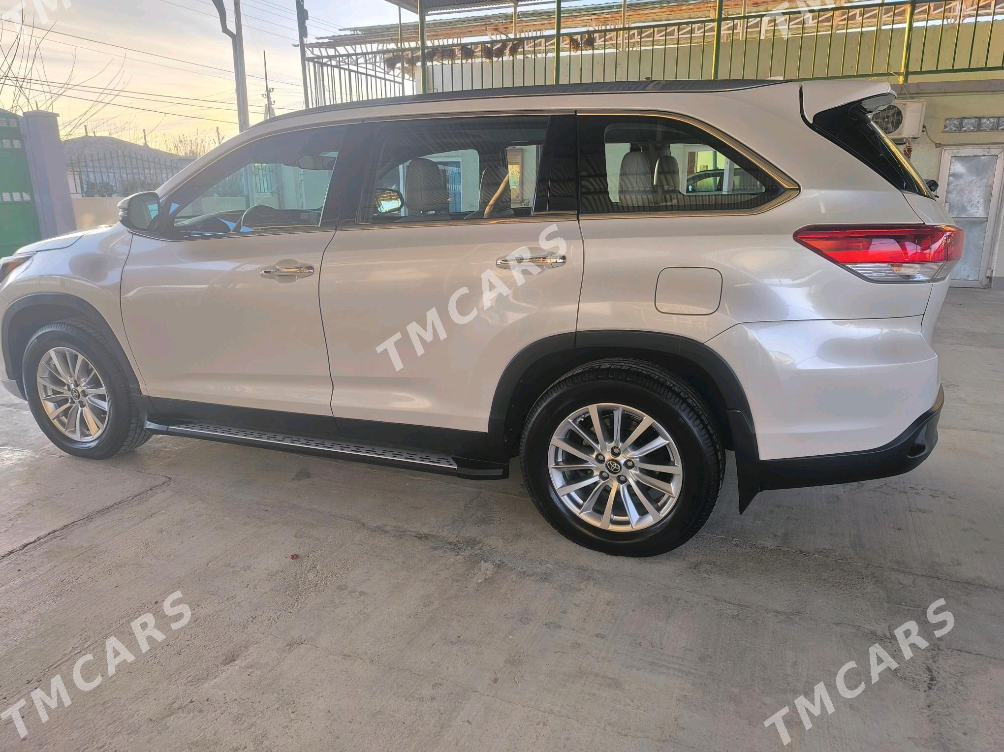 Toyota Highlander 2019 - 546 000 TMT - Gökdepe - img 6