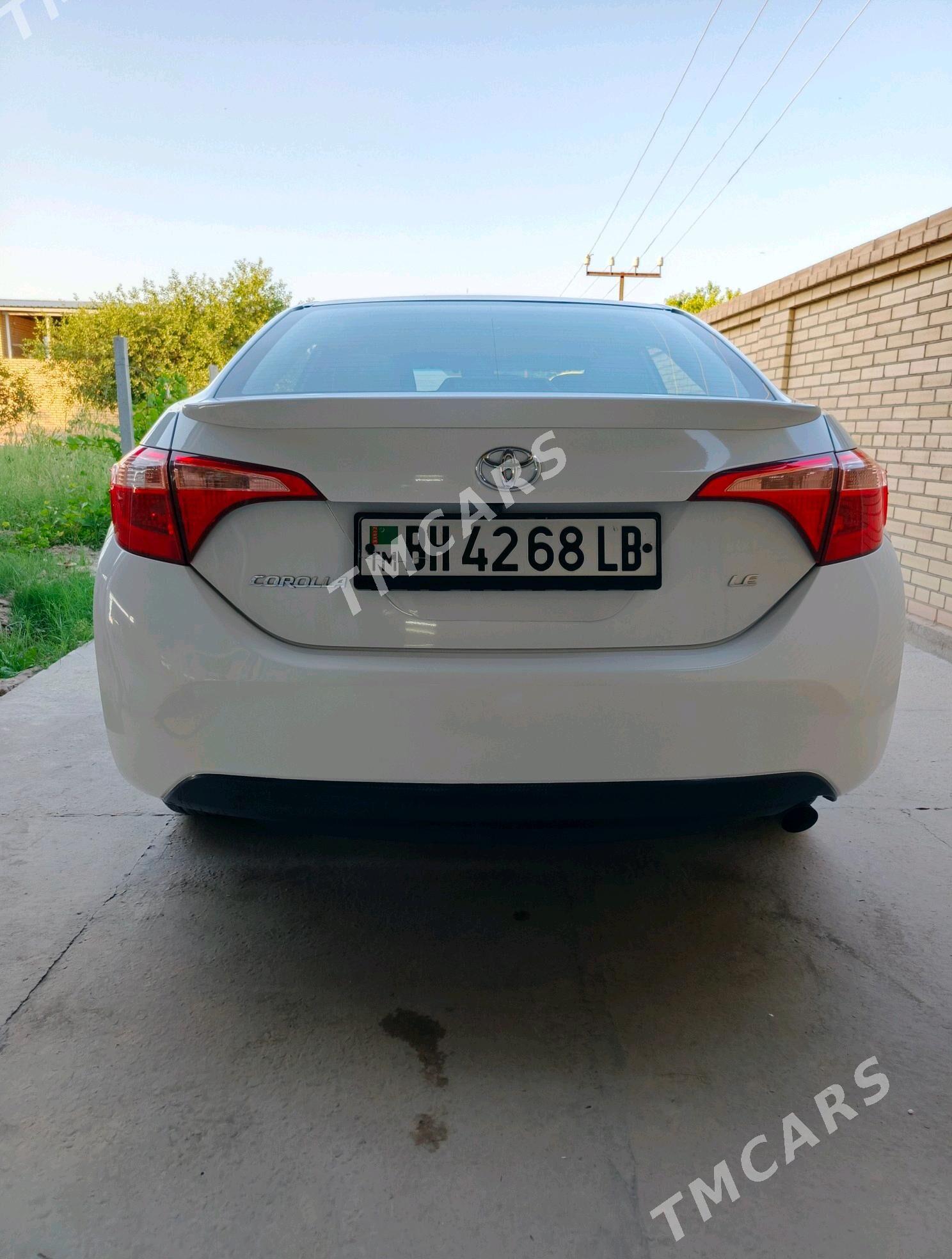 Toyota Corolla 2018 - 210 000 TMT - Туркменабат - img 10