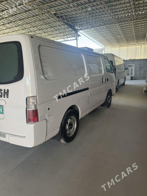Nissan Urvan 2008 - 180 000 TMT - Мары - img 5