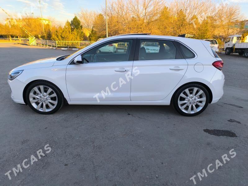 Hyundai Elantra GT 2017 - 262 000 TMT - Ашхабад - img 10