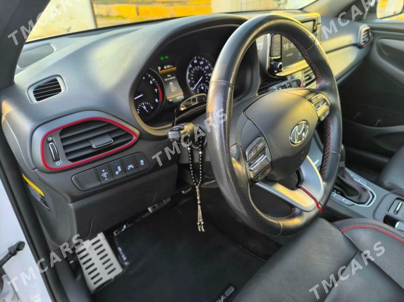 Hyundai Elantra GT 2017 - 262 000 TMT - Ашхабад - img 9