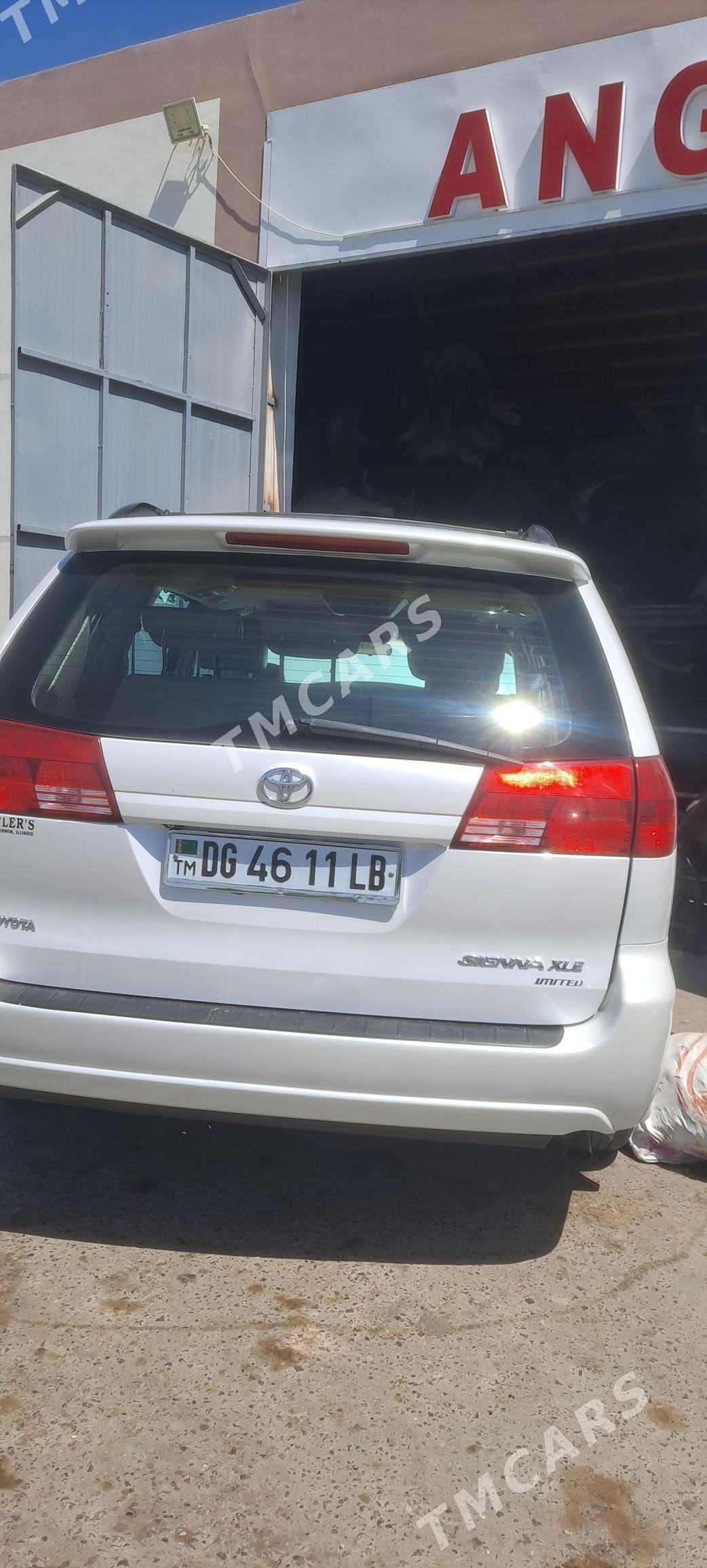 Toyota Sienna 2004 - 245 000 TMT - Дянев - img 5