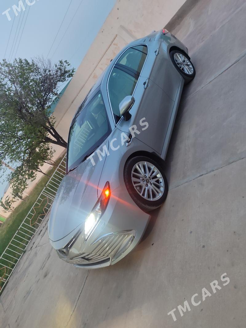 Toyota Camry 2021 - 380 000 TMT - Kaka - img 5