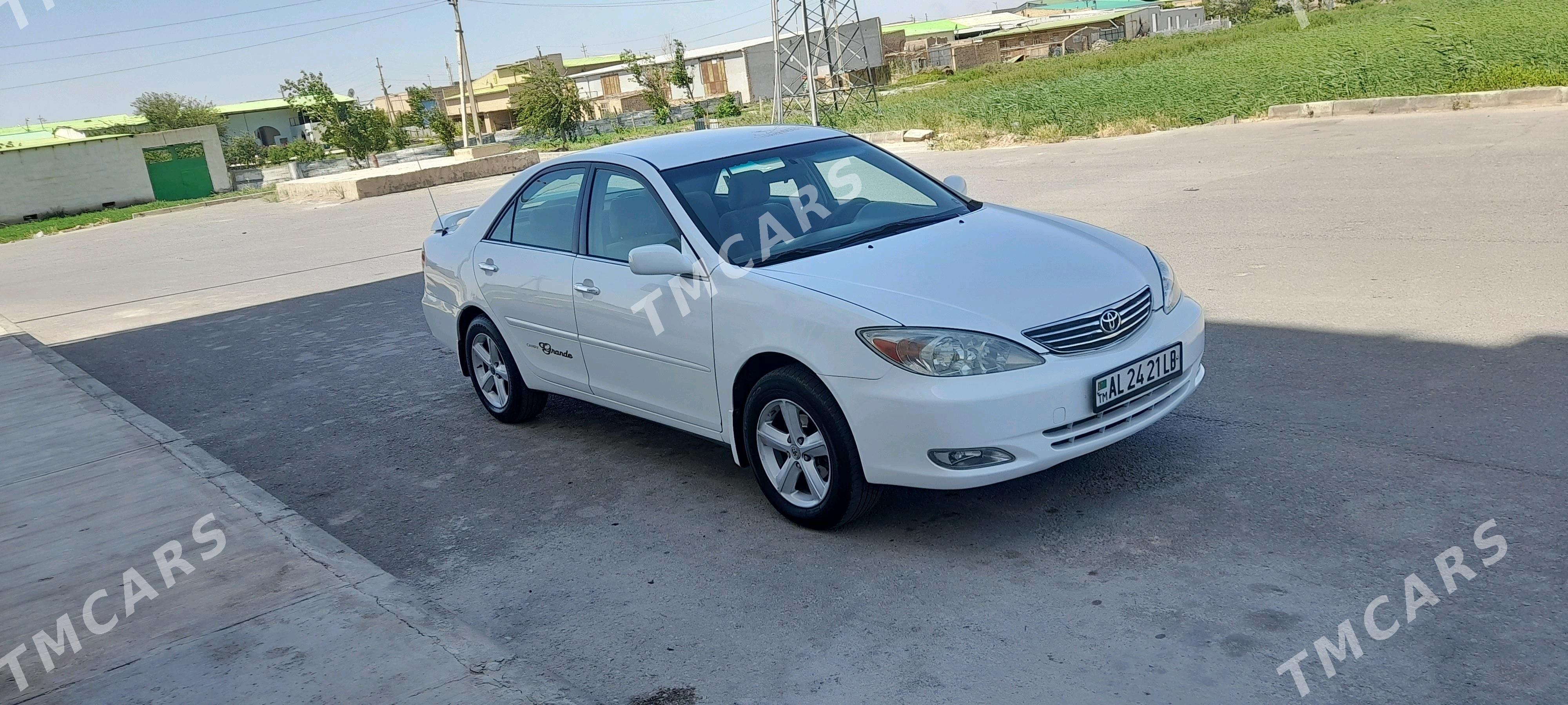 Toyota Camry 2002 - 135 000 TMT - Сакар - img 3