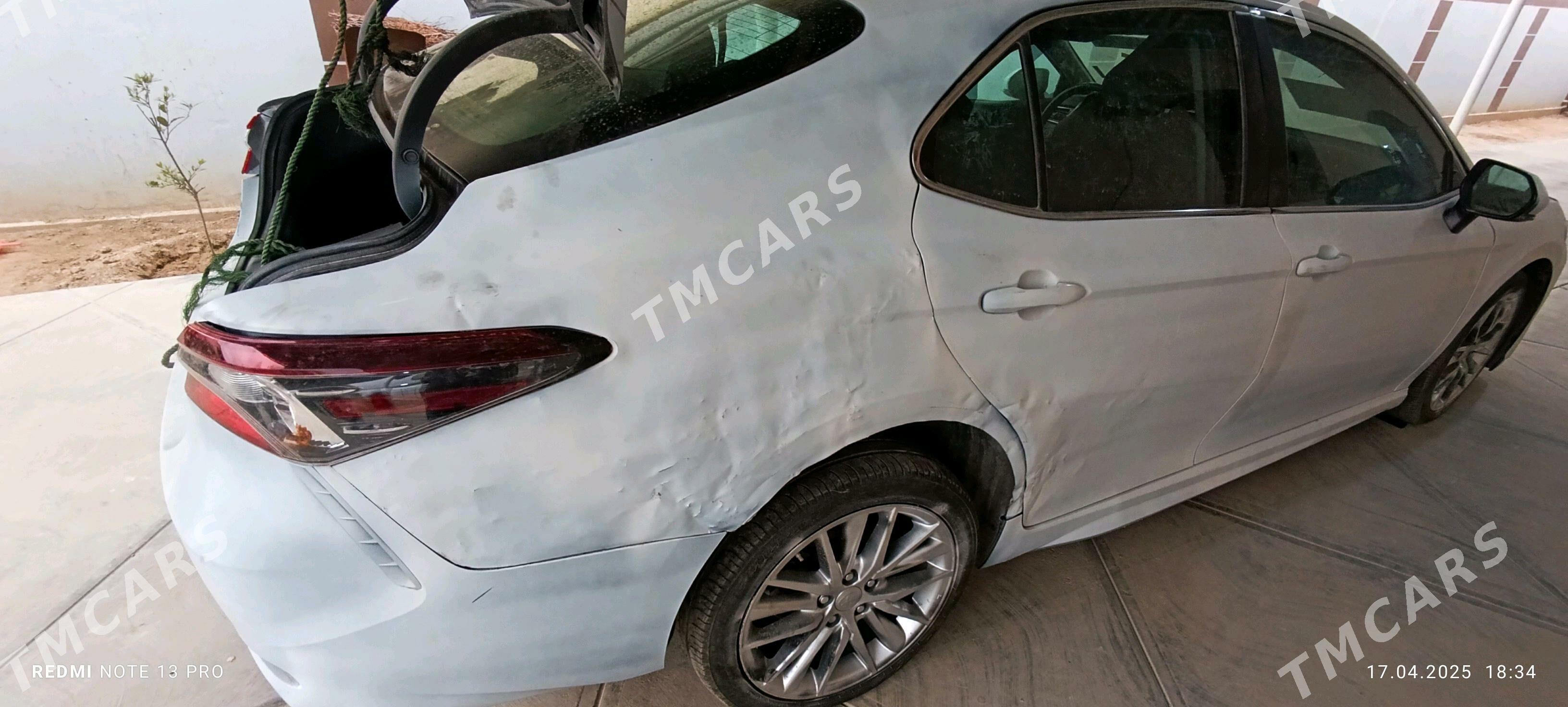 Toyota Camry 2022 - 275 000 TMT - Büzmeýin - img 4
