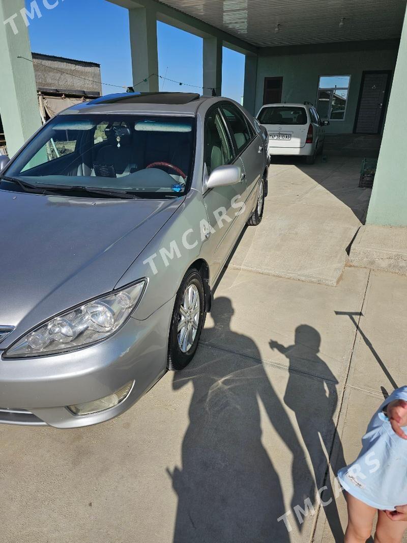 Toyota Camry 2004 - 200 000 TMT - Aşgabat - img 4