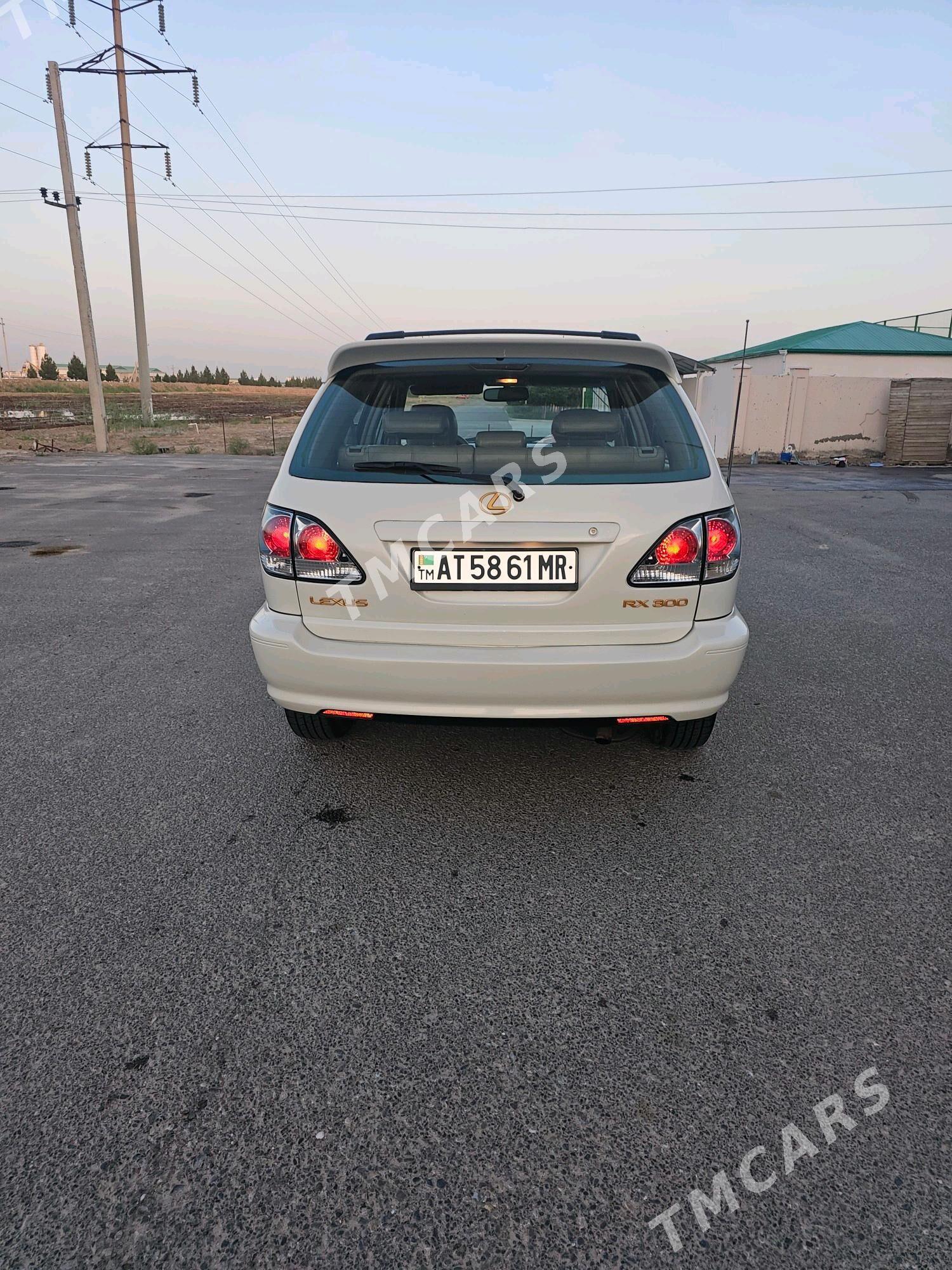 Lexus RX 2000 - 180 000 TMT - Мары - img 3