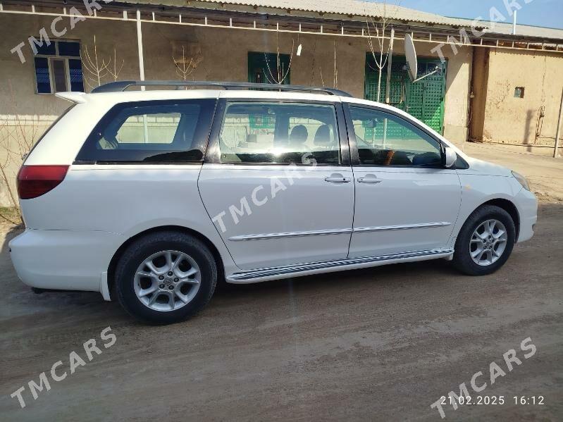 Toyota Sienna 2005 - 200 000 TMT - Губадаг - img 2
