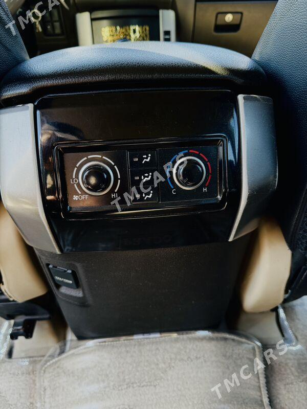 Toyota Land Cruiser Prado 2013 - 490 000 TMT - Туркменбаши - img 7