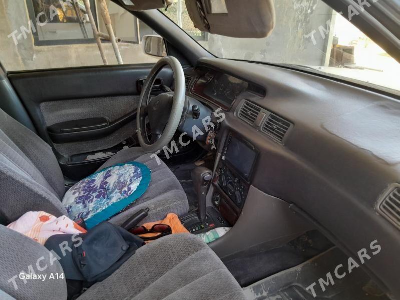 Toyota Camry 1993 - 40 000 TMT - Murgap - img 3